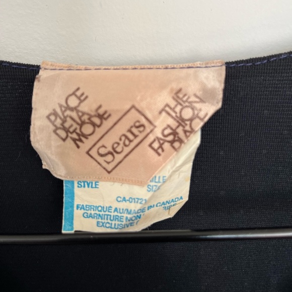 Vintage Sears Floral Navy Dress - Picture 6 of 9